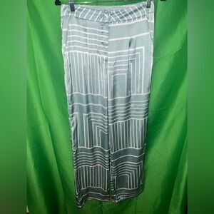 4th + reckless pants size medium